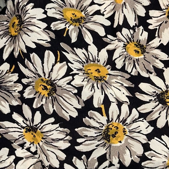 7 for all mankind CROSS STRAP BLOUSE top IN DAISY PRINT sz small off shoulder - Picture 6 of 7